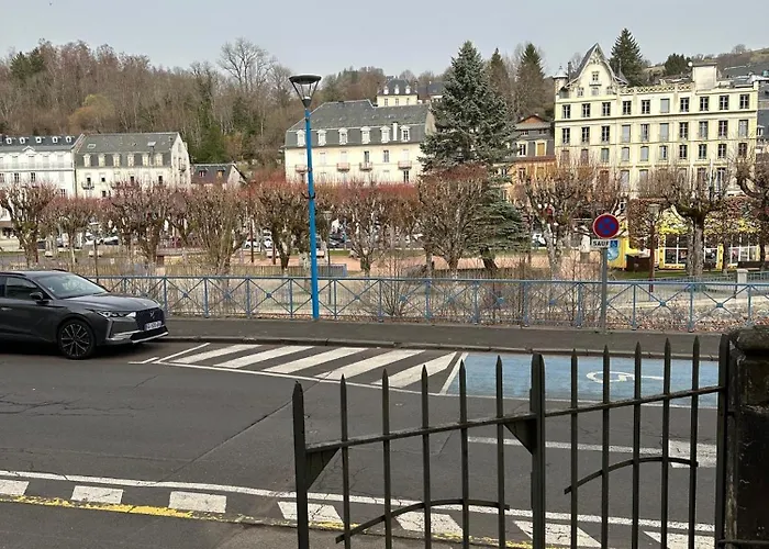 16 Colette 아파트 *